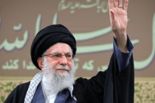 ملت، هویت خود را به رخ دشمنان کشید