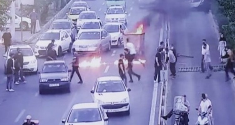 آشوب و مذاکره دو روی سکه لیبی سازی ایران/ سکانس بعدی دست مخملی برای مذاکره!