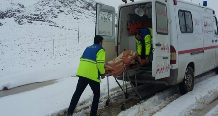 راهداری بدون‌مرز؛ نجات مادر باردار با تلاش راهداران هرسین