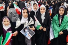 سیل جمعیت مردم هرسین در جشن چهل و هفتمین سالگرد پیروزی انقلاب اسلامی