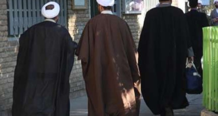 اعزام ۱۰۸مبلغ و مبلغه به مناطق مختلف شهرستان هرسین در ماه رمضان