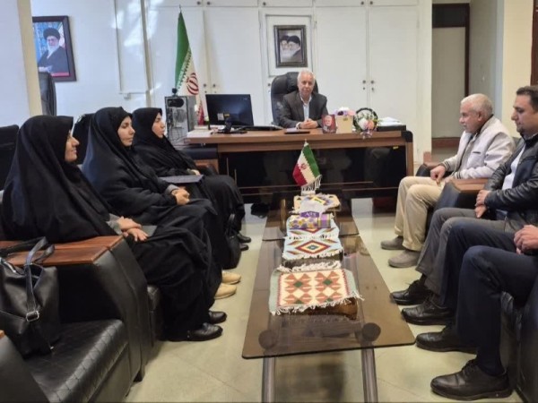 دیدار رییس جدید اداره بهزیستی با فرماندار هرسین