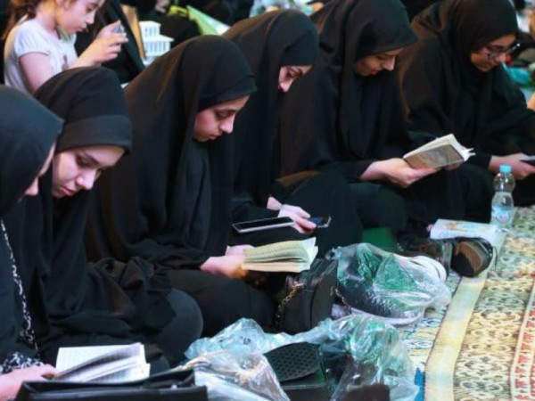 حضور زنان در مراسم احیا، مانور قدرت است