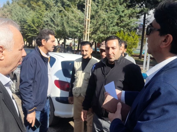 بازدید سرزده فرماندار هرسین از ادارات خدمات رسان/ تاکید بر خدمت و جلب رضایتمندی مردم