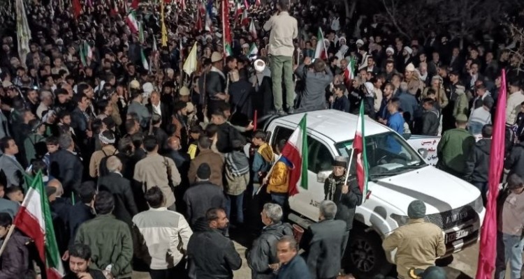 حماسه حضور مردم دارالمومنین هرسین در همایش جان‌فدا برای ایران امام رضایی