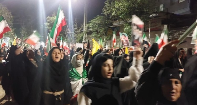 میدان داری بی نظیر هرسینی ها در شب های حماسه و مقاومت