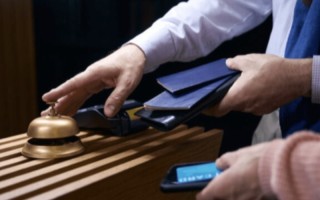 یک باگ ساده امنیتی، اسناد هویتی میلیون‌ها نفر را لو داد