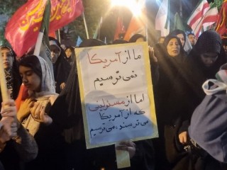 حماسه یکصد و ششم مردمی شهر هرسین در لبیک به ندای رهبری