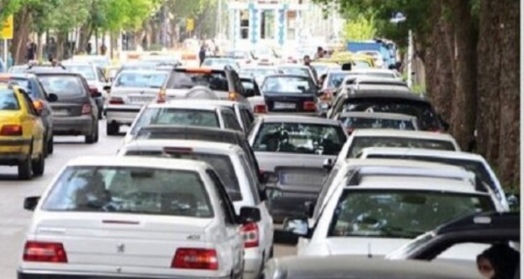 لزوم برخورد جدی با توقف‌های غیرمجاز و اختلال در عبور و مرور شهری
