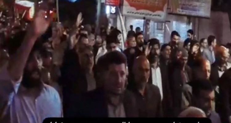 حماسه مردم هرسین در هفتاد و دومین شب حضور در خیابان