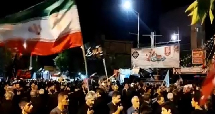 اقامه عزای حسینی در ششمین شب از ماه محرم در هرسین