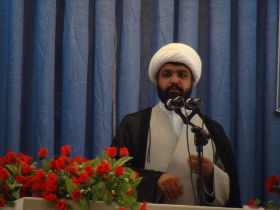 فقط یک بخش از نیروهای مسلح ما برای تودهنی زدن به دشمن کفایت می کند/ در هر انقلاب و قیامی بیشتر از همه منافقان به دین اسلام ضربه زده اند/