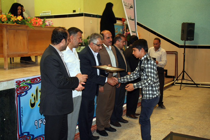 همایش افتتاحیه غنی سازی اوقات فراغت دانش آموزان در هرسین+تصویر همایش افتتاحیه غنی سازی اوقات فراغت دانش آموزان در هرسین+تصویر