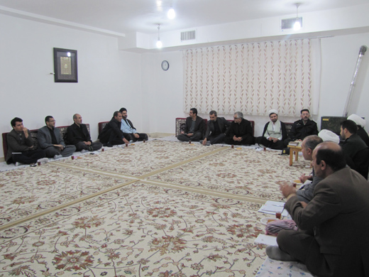 جلسه فرهنگی ستاد نمازجمعه شهرستان هرسین 