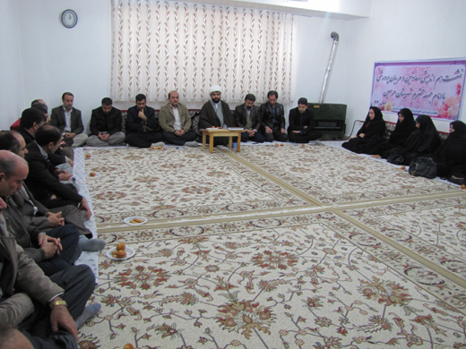 دیدار معاونین پرورشی مدارس با امام جمعه هرسین/حجت الاسلام باقری:ضرورت تبیین گفتمان انقلاب اسلامی در مدارس 