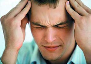 چرا میگرنی‌ها برخی موادغذایی را باید از سبد غذایی خود حذف کنند 