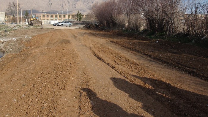 اجرای فازه دوم احداث راه روستایی داودی علیا از توابع بخش مرکزی هرسین