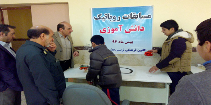 برگزاری اولین مسابقه رباتیک دانش آموزی در هرسین+تصویر