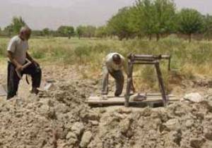 حکایت ضرب‌المثل «برای ما آب ندارد، برای تو که نان دارد» را می‌دانید؟ 