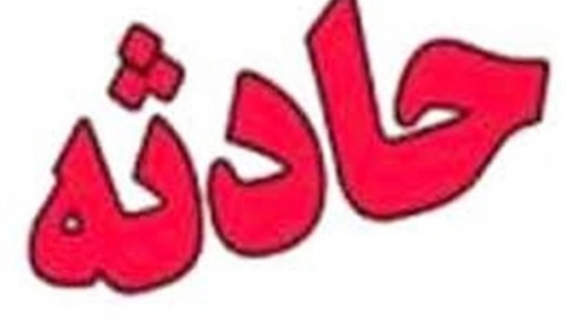 مصدومیت عابر پیاده در برخورد با خودرو سمند در محور هرسین به پلیسراه