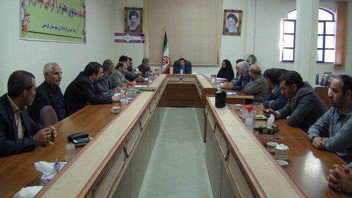 یاور محمدی : مجوزهاي اشتغالزايي با شتاب بيشتري صادر شود یاور محمدی : مجوزهاي اشتغالزايي با شتاب بيشتري صادر شود