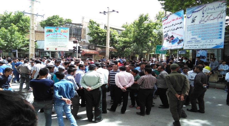 تجمعی به بهانه آلودگی آب به کام کاندیدای شکست خورده!