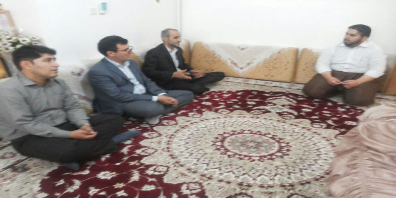 دیدار با خانواده معظم شهدا در هرسین دیدار با خانواده معظم شهدا در هرسین