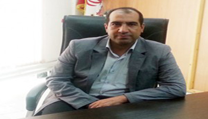 تا کنون 20هزار تن گندم در هرسین خریداری شده است/ پر شدن سیلو ها علت وقفه در تحویل نگرفتن کامیون های حامل محصولات از کشاورزان بوده است. تا کنون 20هزار تن گندم در هرسین خریداری شده است/ پر شدن سیلو ها علت وقفه در تحویل نگرفتن کامیون های حامل محصولات از کشاورزان بوده است.