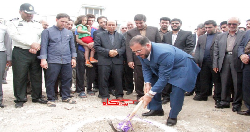  کلینک ویژه تخصصی پزشکان در هرسین کلنگ زنی شد+تصویر