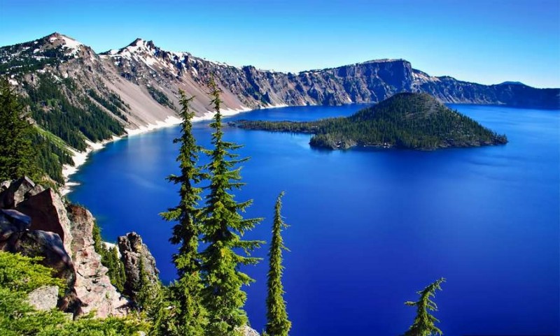 به ندای قلبت گوش بسپار...