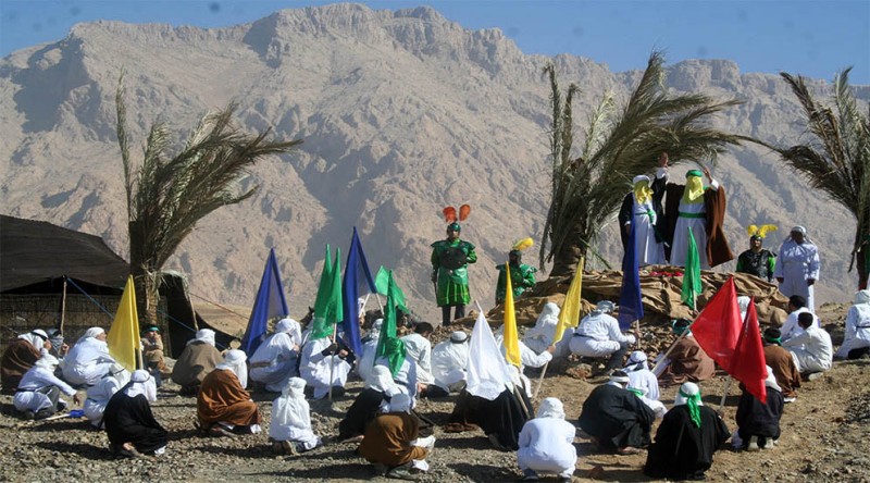 مراسم بازسازی واقعه غدیرخم در هرسین برگزار شد