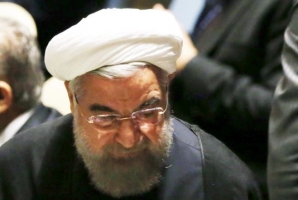 بزک برجام اینجا، آنجا، همه جا!/ وقتی دانش آموزان هم مجبورند دفاع روحانی از آفتاب تابانش را بشوند