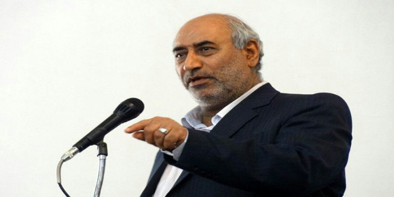 به عنوان یک اصولگرا معتقدیم که دولت باید کوچک شود اما نه با حراج و خیانت/ سیاست های امروز خصوصی سازی مأموریتش به حراج گذاشتن سرمایه های ممکن برای باند خود است به عنوان یک اصولگرا معتقدیم که دولت باید کوچک شود اما نه با حراج و خیانت/ سیاست های امروز خصوصی سازی مأموریتش به حراج گذاشتن سرمایه های ممکن برای باند خود است