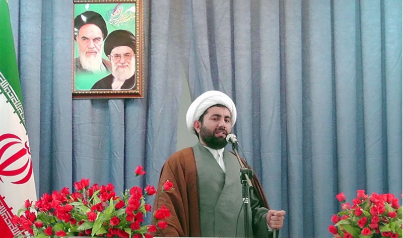 هر کسی بخواهد فضای جامعه را به سمت غرب ببرد این نفوذی دشمن است/تجربه برجام نشان داد امریکا به تعهداتش عمل نمی کند
