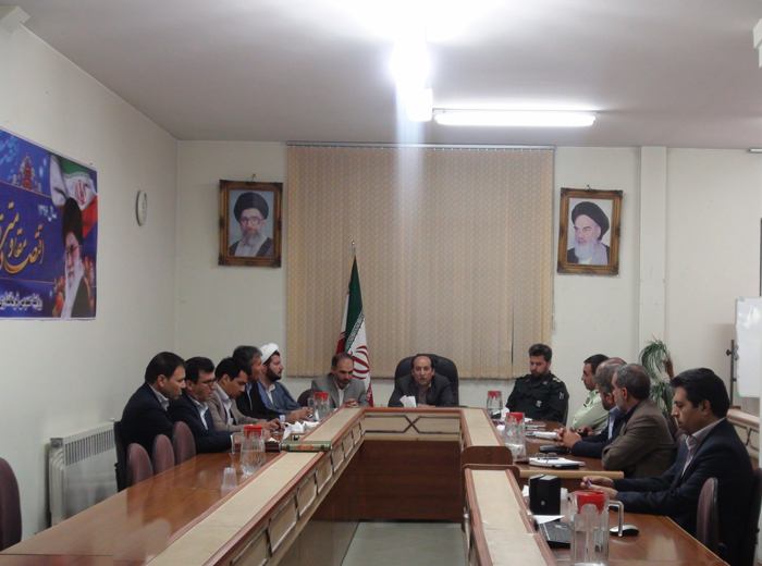 جلسه ستاد بزرگداشت سالروز آزاد سازي خرمشهر در شهرستان هرسين برگزار گرديد