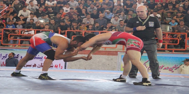 برگزاری مسابقه لیگ برتر کشتی در هرسین / هرسین 3بر5مغلوب حریف شد برگزاری مسابقه لیگ برتر کشتی در هرسین / هرسین 3بر5مغلوب حریف شد