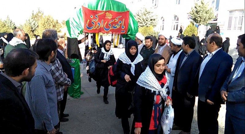 دانش آموزان هرسینی به مناطق عملیاتی غرب کشور اعزام شدند+تصویر