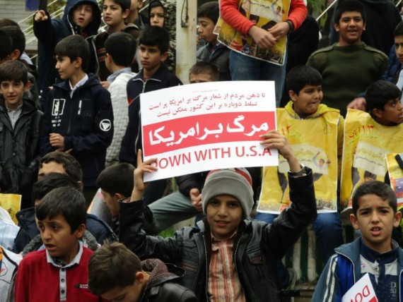 صحنه هایی از راهپیمایی13آبان در هرسین