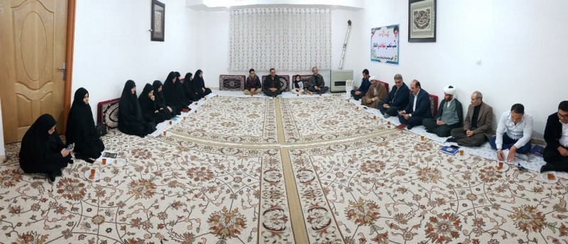 مراسم شب شعر شهادت و انتظار در هرسین برگزار شد