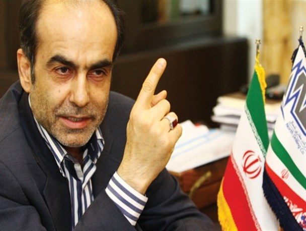 جلوی فساد را بگیرید مشکل بودجه حل می‌شود/ دولت می‌خواهد بابت خدماتی که به مردم می‌دهد پول دریافت کند/ افزایش قیمت حامل های انرژی موضوعی نیست که به راحتی رای بیاورد