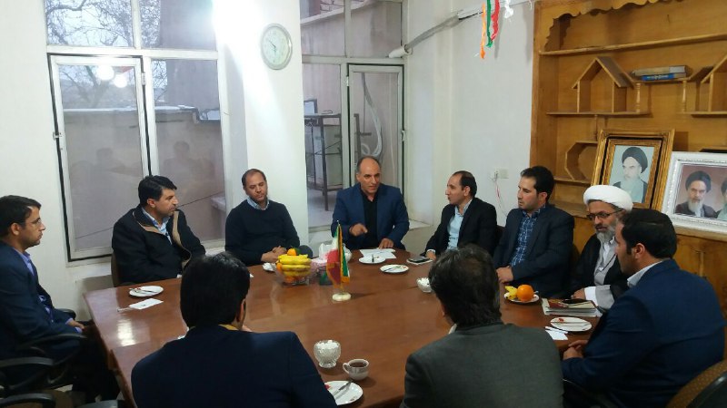 جلسه بررسی وهم اندیشی رفع مشکلات پروژه ساماندهی سراب هرسین(پارک توحید)