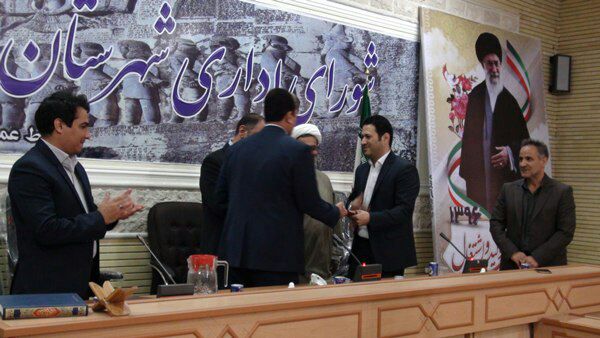 آیین تودیع و معارفه رئیس اداره ورزش و جوانان شهرستان هرسین برگزار شد آیین تودیع و معارفه رئیس اداره ورزش و جوانان شهرستان هرسین برگزار شد