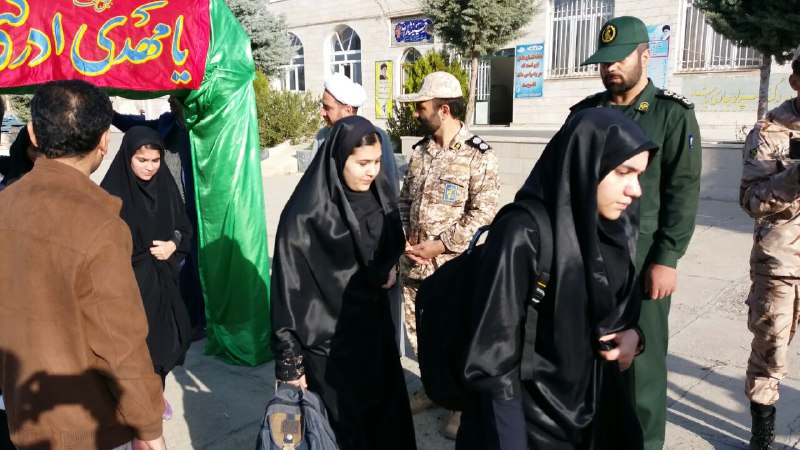 اعزام دانش آموزان هرسینی به مناطق عملیاتی جنوب کشور+تصویر