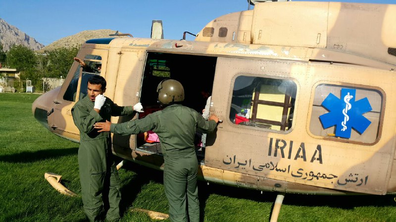 اعزام بیمار تنفسی با بالگرد توسط فوریت های پزشکی در هرسین+تصویر