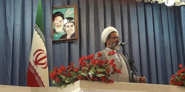 یکی از آفت های نظام اسلامی بحث اشرافیگری مسئولین است