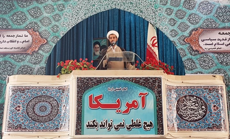 تعطیلی کارخانجات و صنایع تولیدی تناقض صددرصدی با اقتصاد مقاومتی دارد/متأسفانه برخی از مسوولین هنوز سیاست های اقتصاد مقاومتی را مطالعه نکرده اند