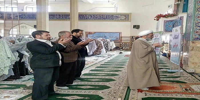 آغاز مراسم معنوی اعتکاف در هرسین+ تصویر