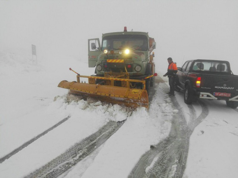 کلیه محورهای مواصلاتی در هرسین باز است