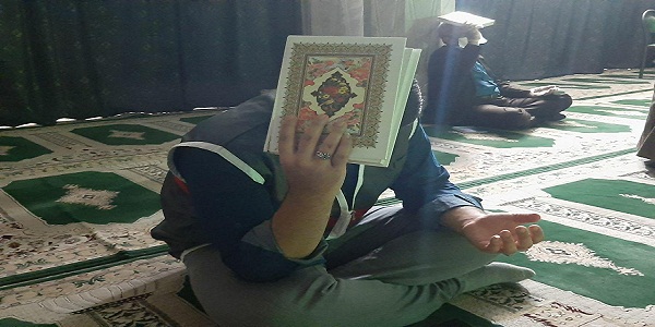 مراسم احیای شب نوزدهم ماه مبارک  رمضان در هرسین برگزار شد