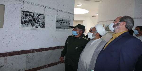 افتتاحیه نمایشگاه عکس و آثار هنری در اداره ارشاد اسلامی هرسین افتتاحیه نمایشگاه عکس و آثار هنری در اداره ارشاد اسلامی هرسین
